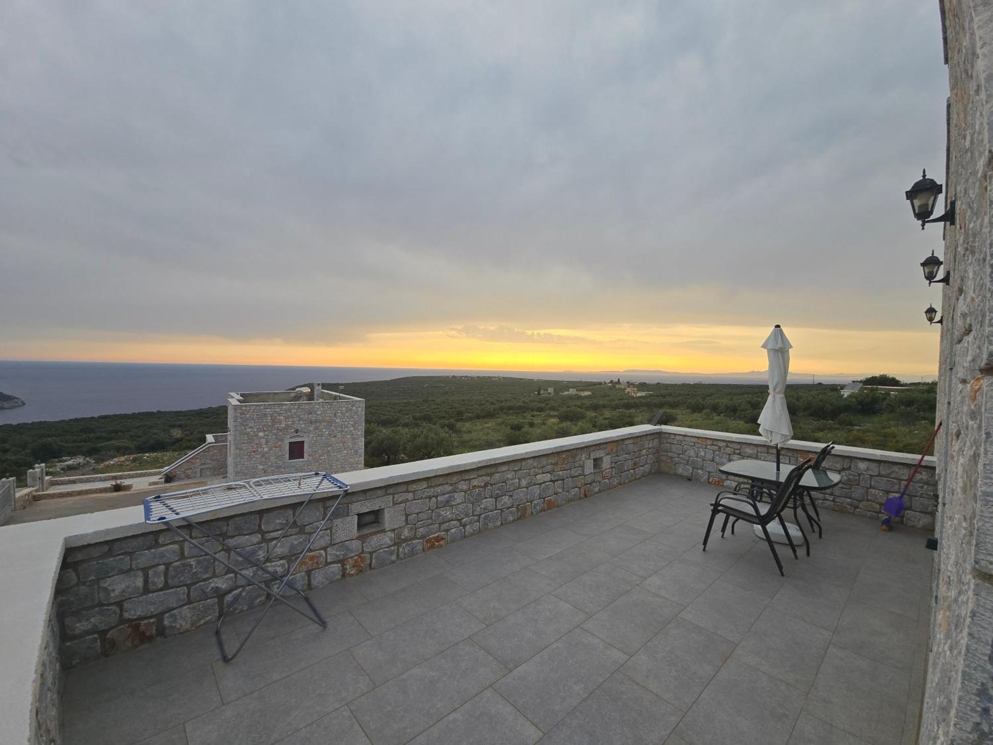 Ferienwohnung Sugar Stone House Pírgos Dhiroú Exterior foto